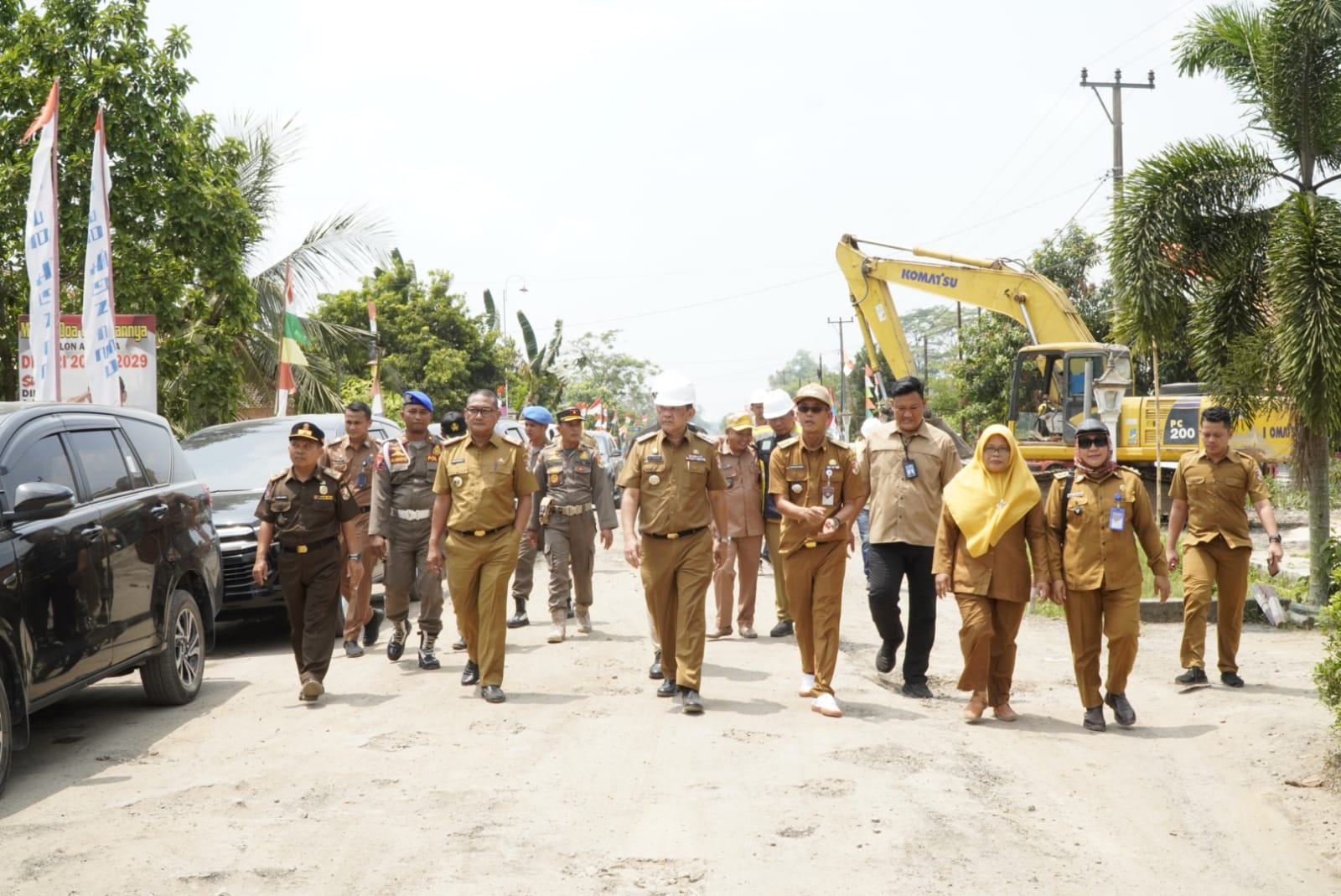 Pj Bupati Tulang Bawang Barat Firsada Warning Kontraktor Pembangunan Tiga Proyek, Ternyata Ini Masalahnya