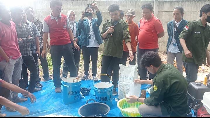 Mahasiswa KKN Unila Edukasi Warga Menggala Pemanfaatan Limbah Singkong, Begini Momennya