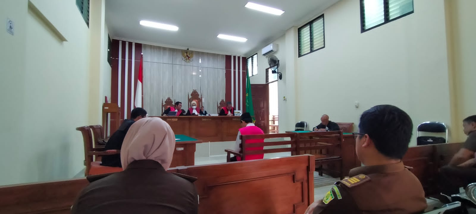 Jalani Sidang, Oknum Pegawai BRI Tulang Bawang Didakwa Korupsi KUR Rp 1,9 Miliar