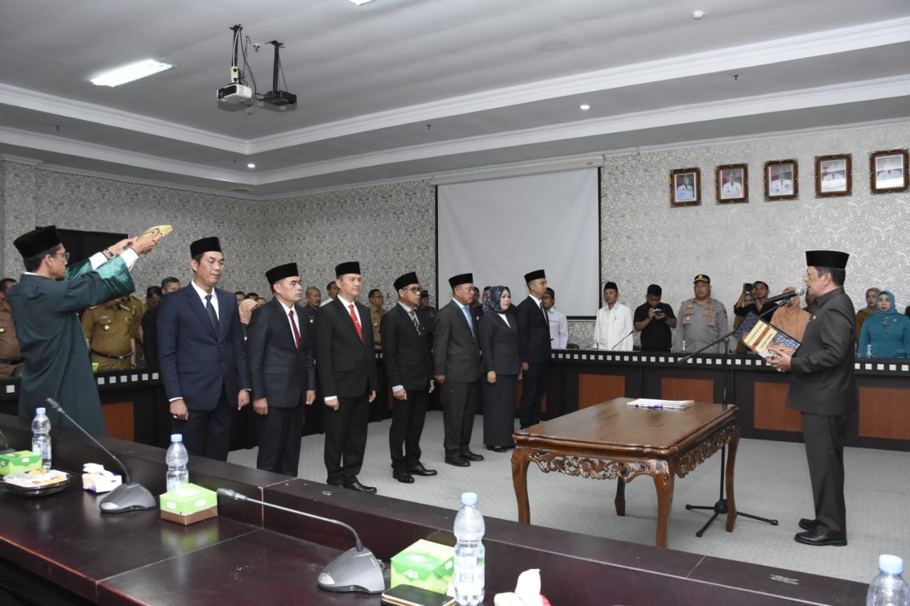 Pj. Bupati Tulang Bawang Barat M. Firsada Lantik 7 Pejabat Pimpinan Tinggi Pratama, Begini Pesan Pentingnya