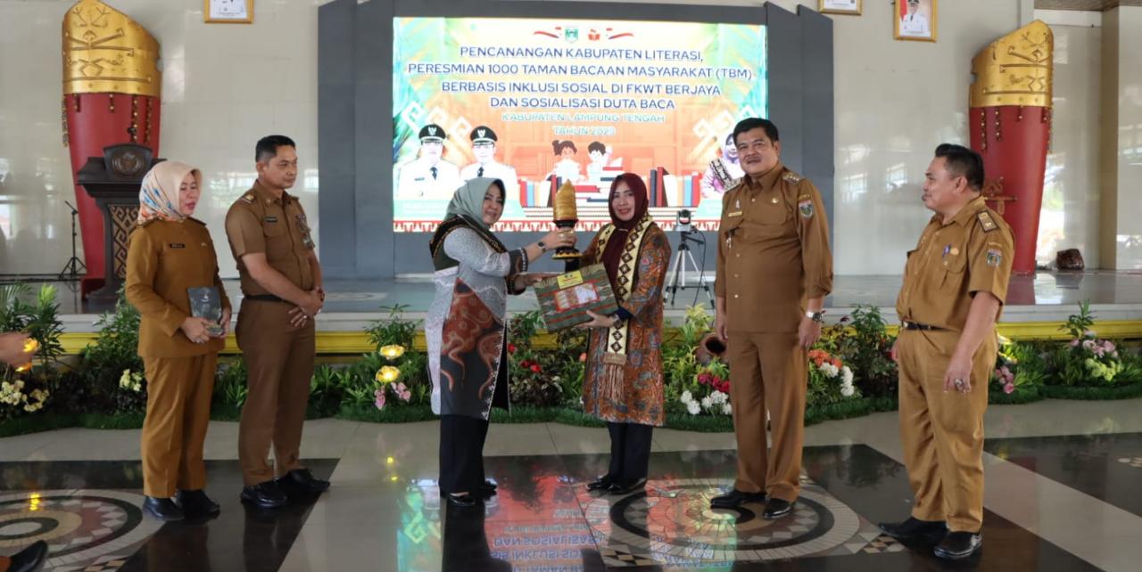 Tingkatkan Minat Baca, Lampung Tengah Dirikan 1.000 Taman Baca