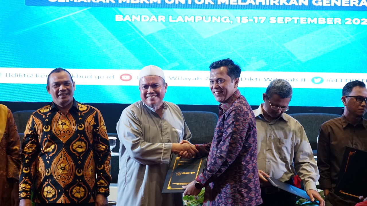 Institut Terbaik di Sumbagsel, IIB Darmajaya Raih 7 Penghargaan Langsung