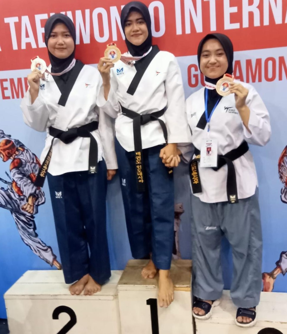 Atlet Lampung Tengah Raih Perak Kejuaraan Taekwondo Internasional