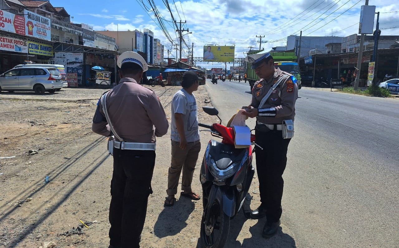 135 Pengguna Jalan Ditindak Satlantas Polres Tulang Bawang, Didominasi Tidak Gunakan Helm