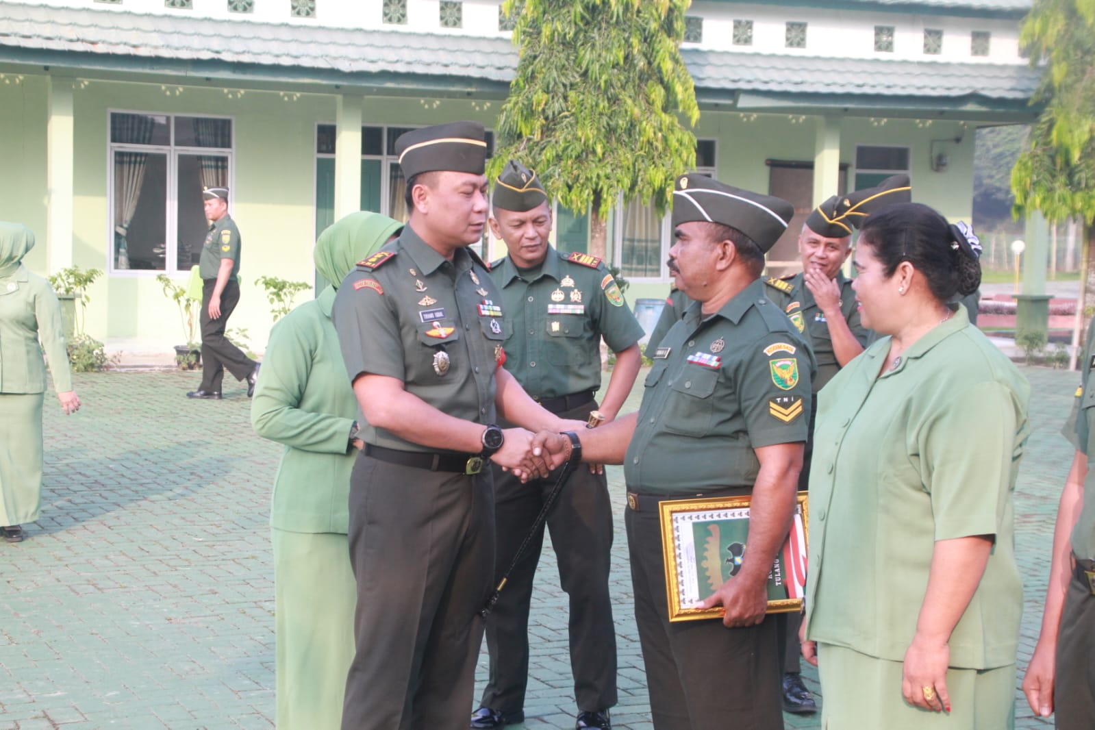 Dandim Tulang Bawang Pimpin Tradisi Masuk Satuan, Begini Pesannya