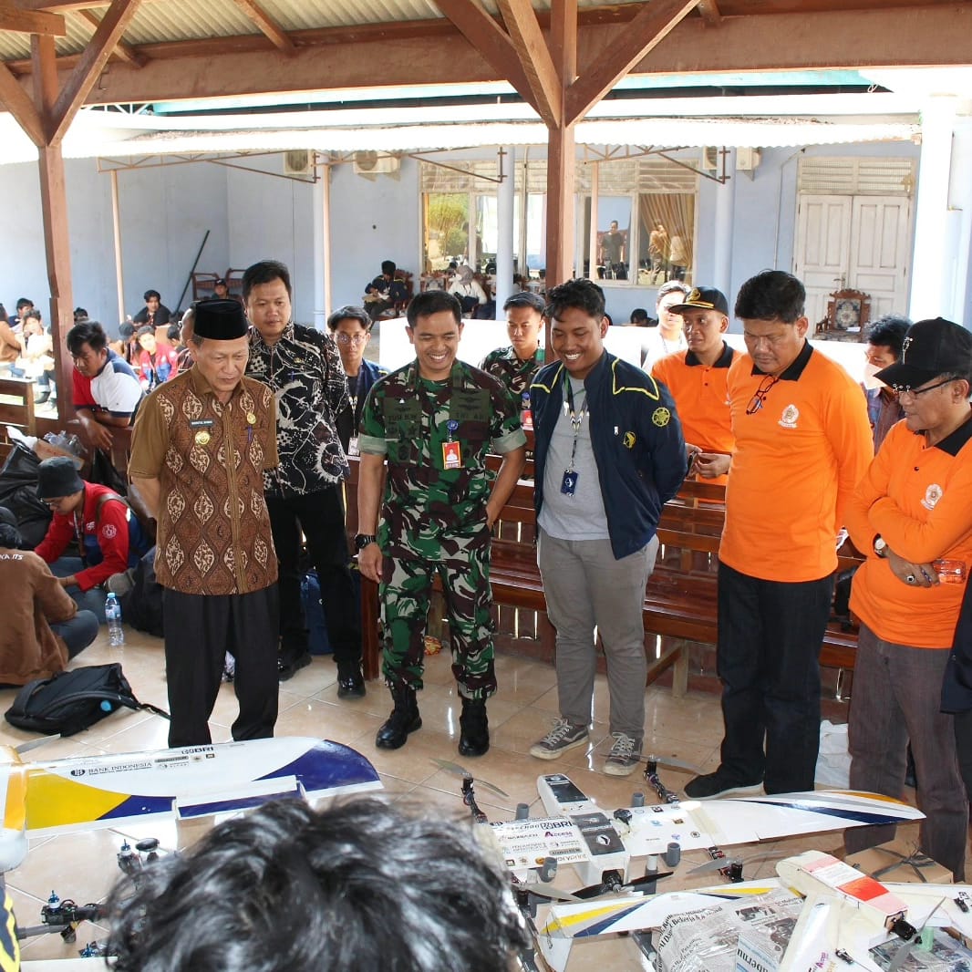 Pj Bupati Tulang Bawang Tinjau Persiapan Kontes Robot Terbang di Lanud BNY