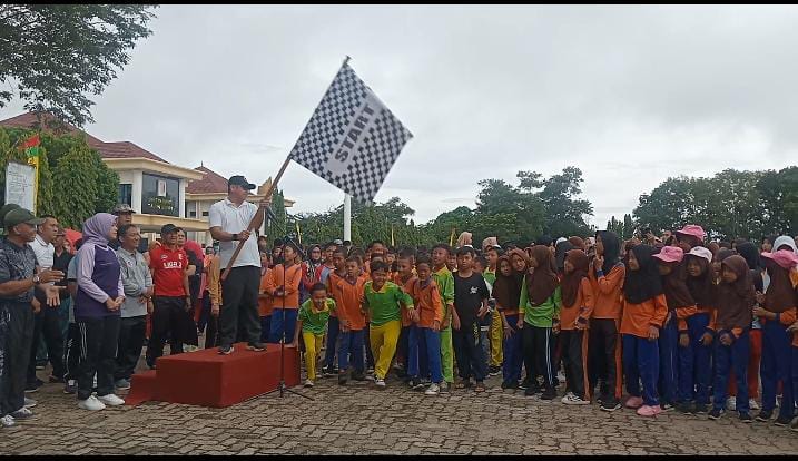 Semarak HUT Tulang Bawang ke 27, Ratusan Peserta Ikuti Jalan Sehat