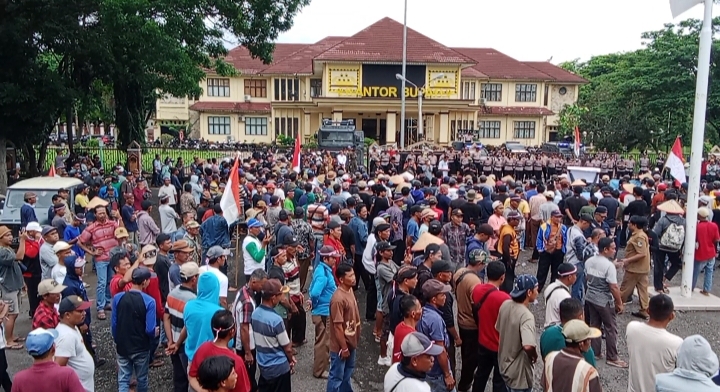 Petani Singkong di Lampung Timur Demo, Ini Tuntutannya