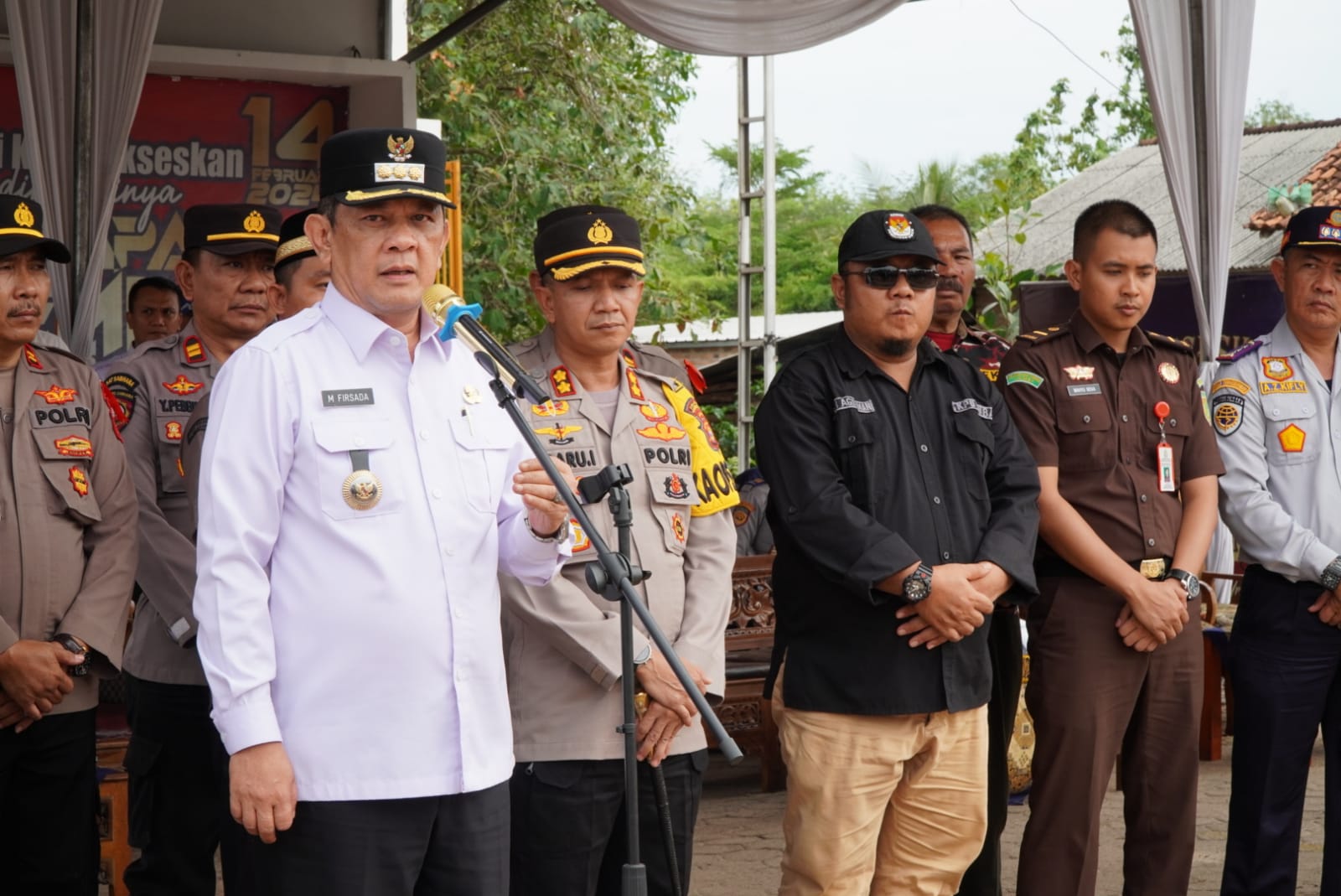 Pj Bupati Tulang Bawang Barat M. Firsada Nilai Sispamkota Wujudkan Pemilu Damai dan Aman, Begini Katanya