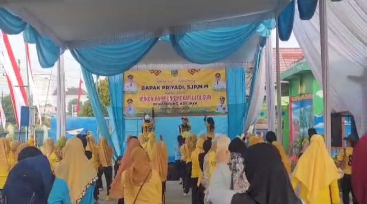 Keren, Program Unggulan Ini Bikin Warga Lampung Tengah Antusias Urus KTP