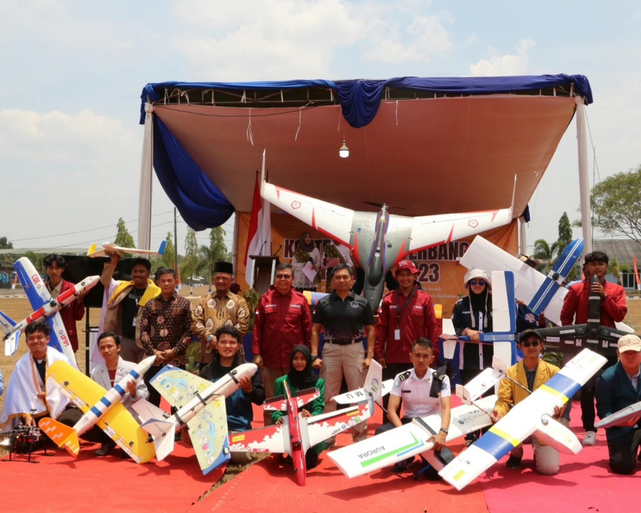 Puluhan Universitas di Indonesia Ikuti Kontes Robot Terbang di Lanud Pangeran M Bun Yamin Lampung