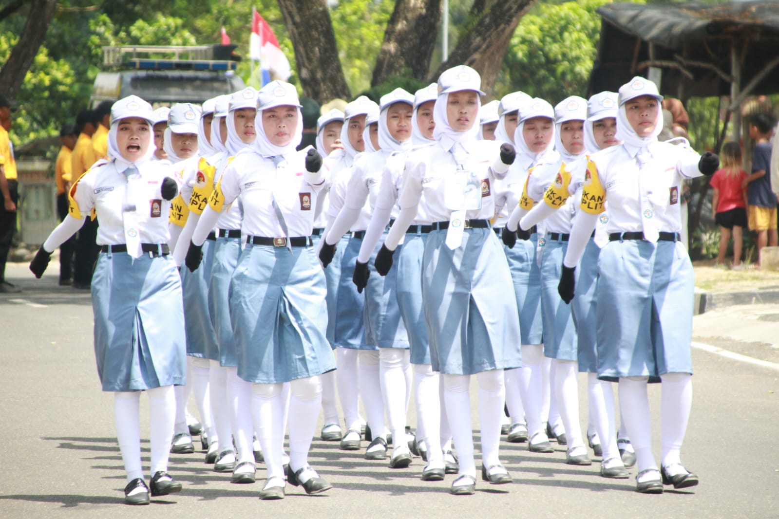 Danramil Menggala Hadiri Pelepasan Lomba Gerak Jalan, Begini Pesannya Kepada Peserta