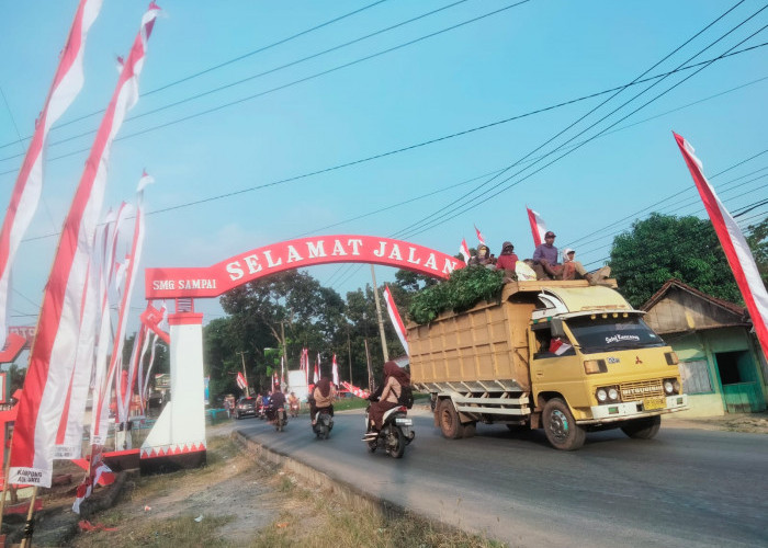 Songsong Hari Kemerdekaan RI ke 78 Kampung Adi Jaya Lampung Tengah Percantik Gapura