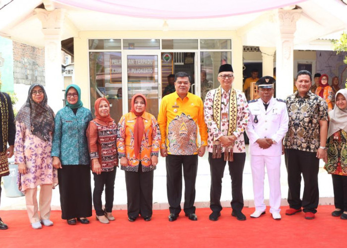 Bupati Lampung Tengah Dampingi Kepala BSKDN Kemendagri Tinjau Kampung Pujokerto, Ini yang Dilakukan