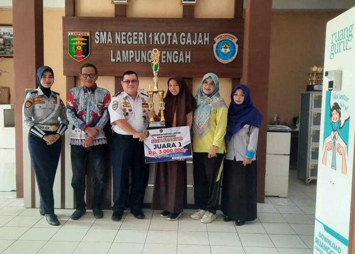 Membanggakan, 3 Siswi SMAN 1 Kota Gajah Wakili Lampung Pada Puspresnas Kemendikbud