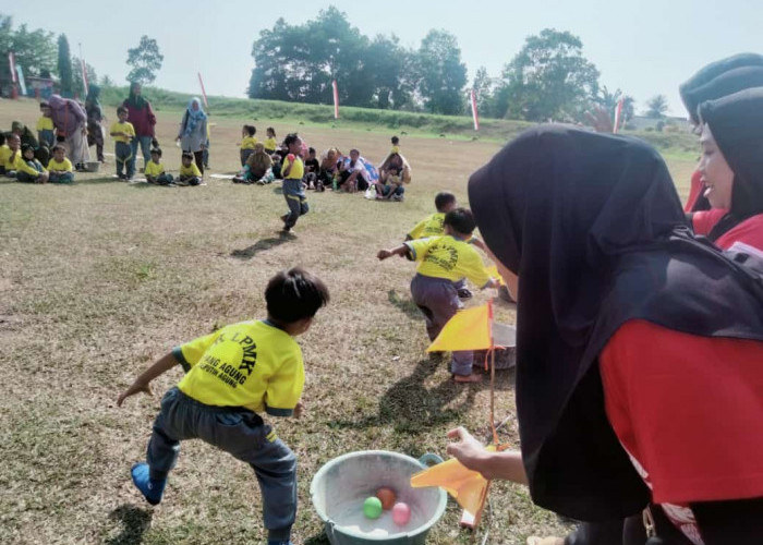 Cara TK LPMK Simpang Agung Lampung Tengah Eratkan Hubungan Siswa, Guru dan Orang Tua, Pada Momen HUT RI ke-78