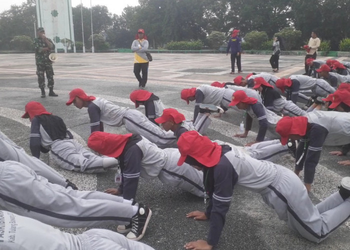 17 Agustus Semakin Dekat, Personel Kodim Tulang Bawang Gembleng Latihan Anggota Paskibraka