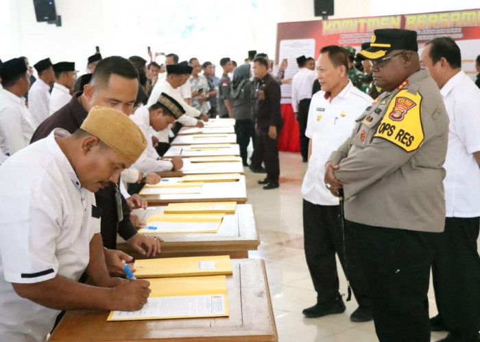 188 Calon Kepala Kampung Tulang Bawang Tanda Tangan Deklarasi Damai, Ribut Sedikit Siap Ditindak