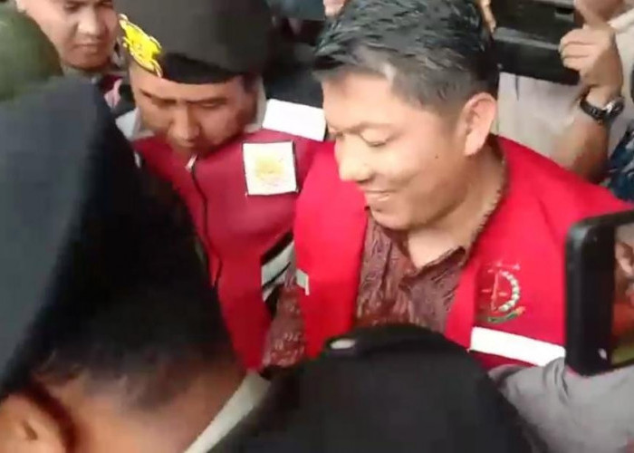 Ditetapkan Tersangka Dugaan Korupsi, Inspektur Pemkab Lampung Utara Ditahan Kejaksaan